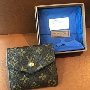 Vintage Louis Vuitton Wallet circa 1990 pristine condition in original box